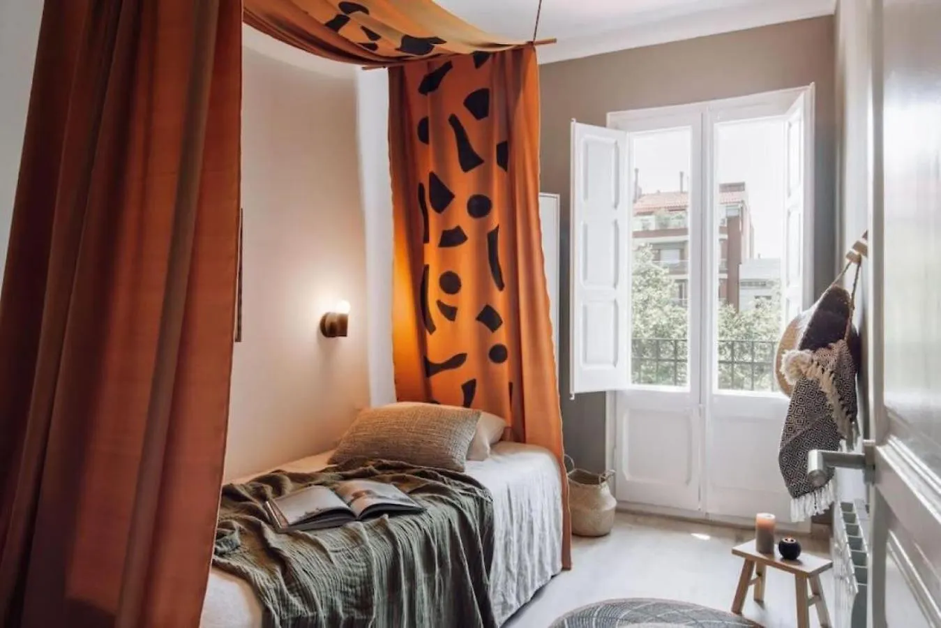 Hemba - 3 Bedroom And Balcony In Gracia Barcelona Spain