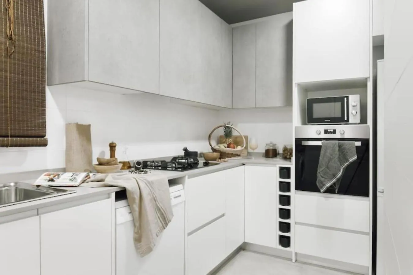 Apartment Hemba - 3 Bedroom And Balcony In Gracia Barcelona Spain